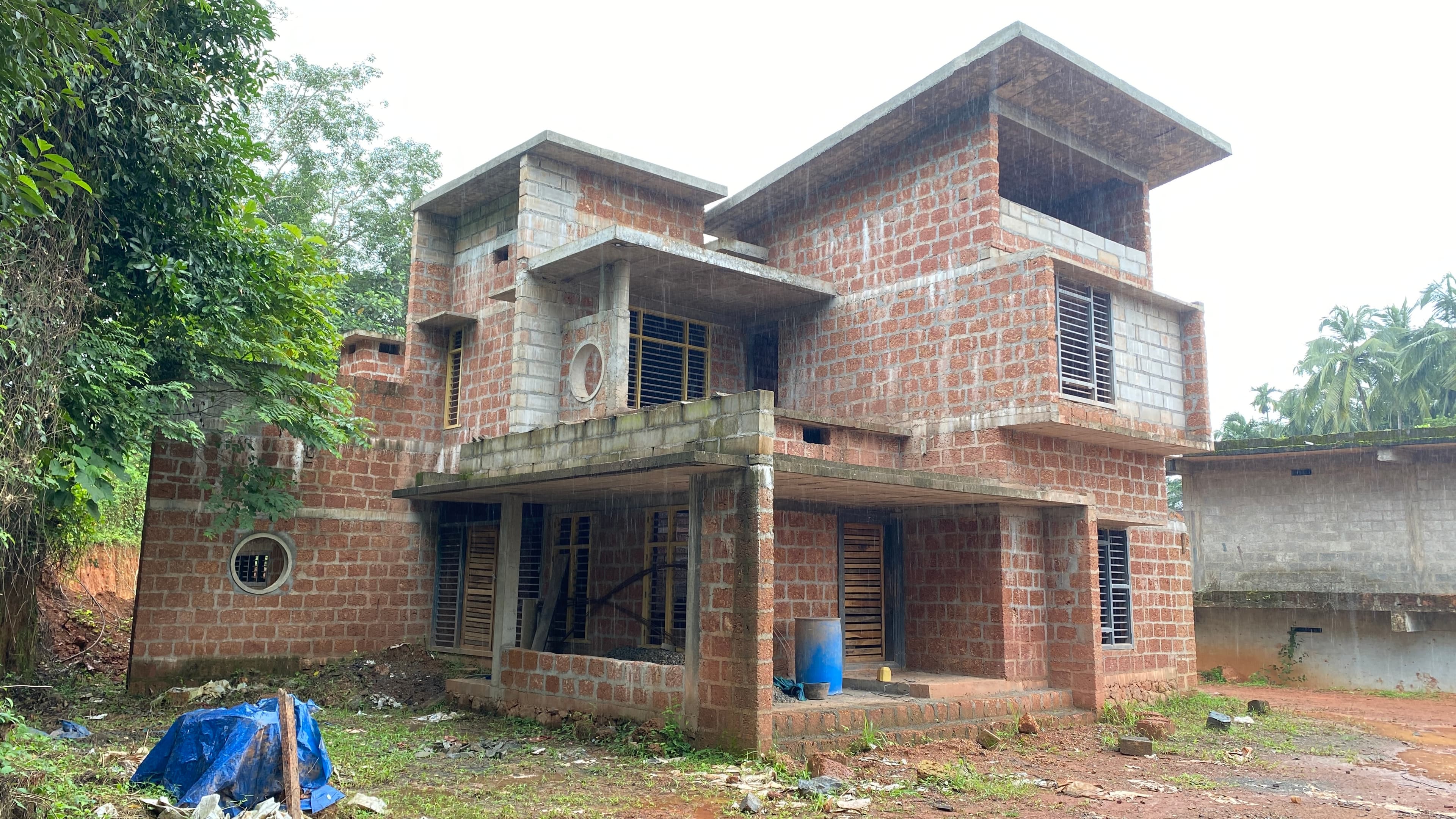 Mr. IRFAD KALIKKAVU site – image 1